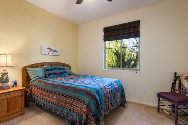 2320 Komatke Trail NW, Albuquerque, NM 87120