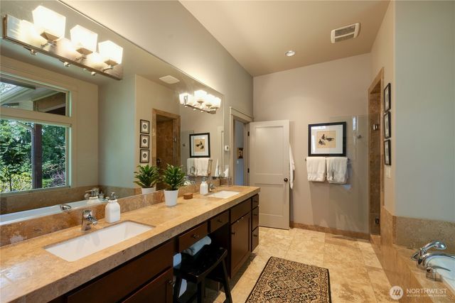 22843 Tranquility Place NE, Kingston, WA 98346