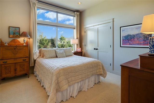 22843 Tranquility Place NE, Kingston, WA 98346