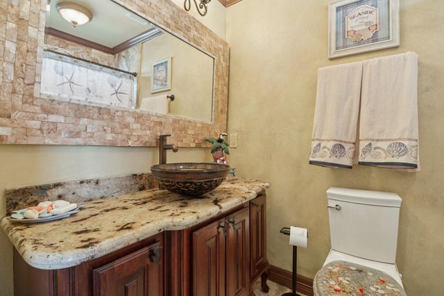 206 China Clipper Drive, Freeport, TX 77541