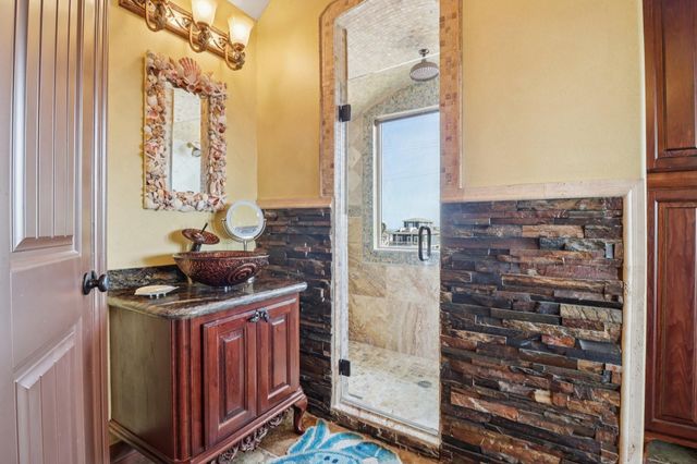 206 China Clipper Drive, Freeport, TX 77541