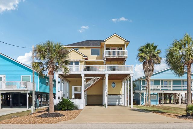 206 China Clipper Drive, Freeport, TX 77541