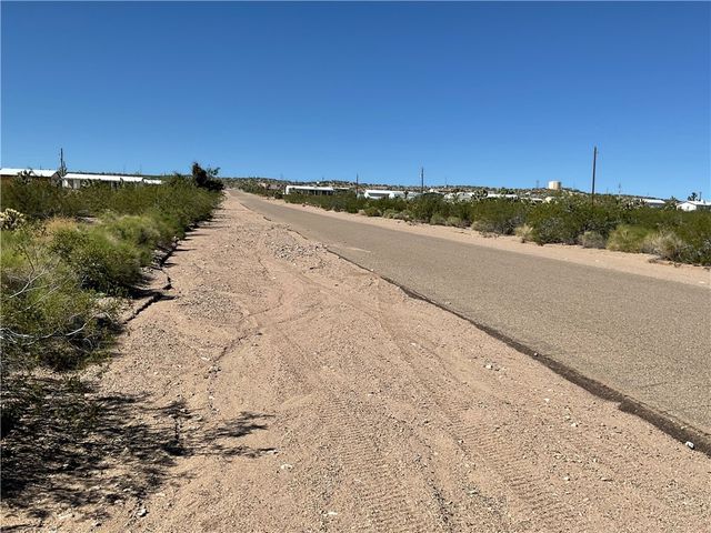 670 E Sumner Drive 154, Meadview, AZ 86444