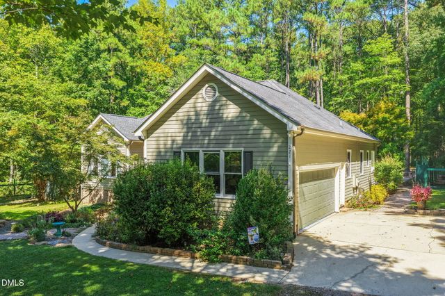 221 Stillwood Drive, Wake Forest, NC 27587