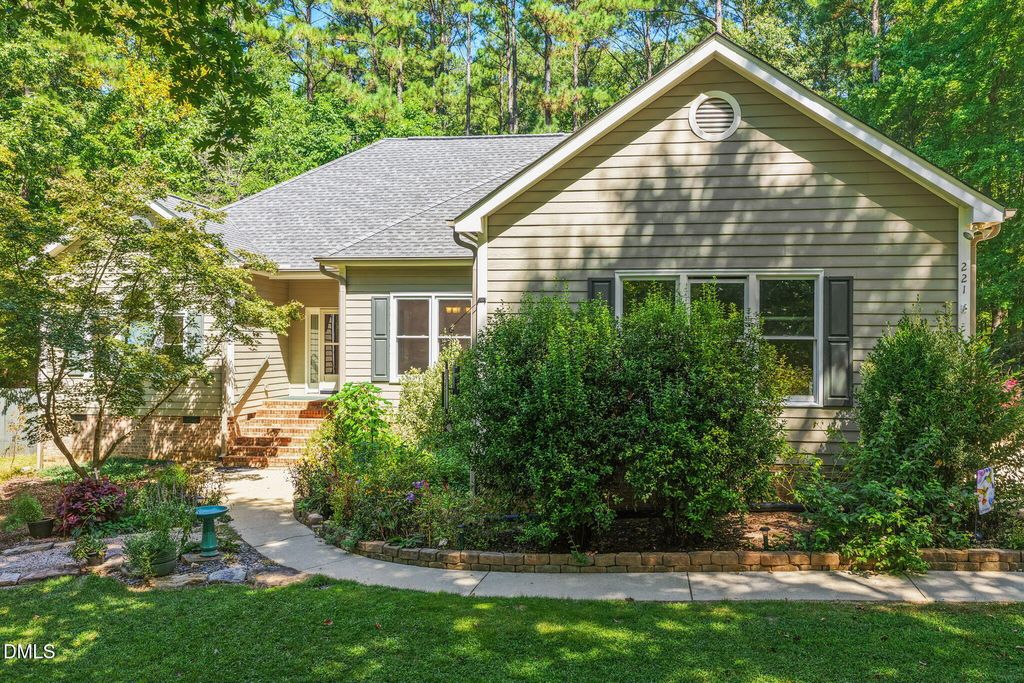 221 Stillwood Drive, Wake Forest, NC 27587