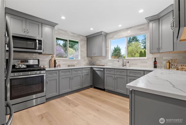 2023 Vine Road, Brier, WA 98036
