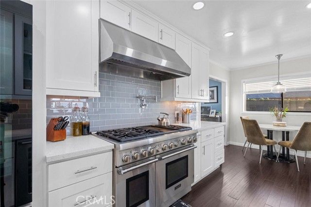 5481 Ocean View Boulevard, La Canada Flintridge, CA 91011