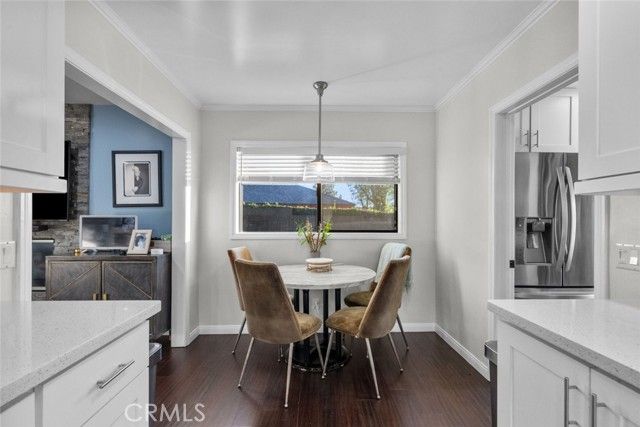 5481 Ocean View Boulevard, La Canada Flintridge, CA 91011