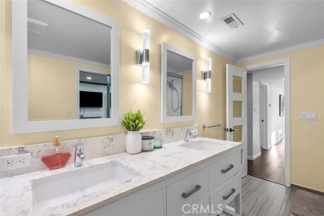 5481 Ocean View Boulevard, La Canada Flintridge, CA 91011