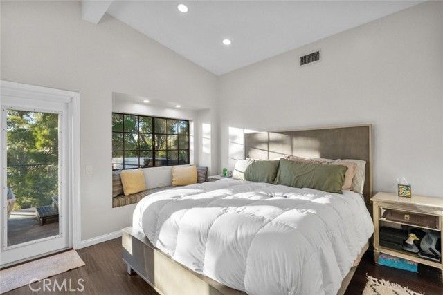 5481 Ocean View Boulevard, La Canada Flintridge, CA 91011