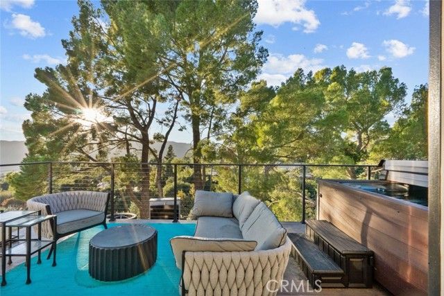 5481 Ocean View Boulevard, La Canada Flintridge, CA 91011