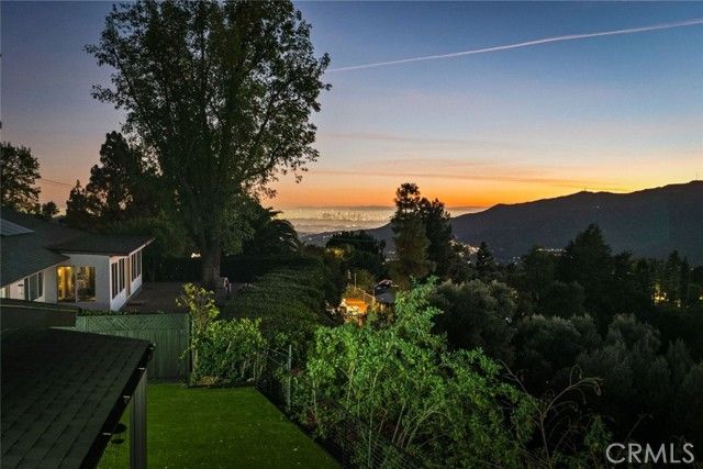 5481 Ocean View Boulevard, La Canada Flintridge, CA 91011