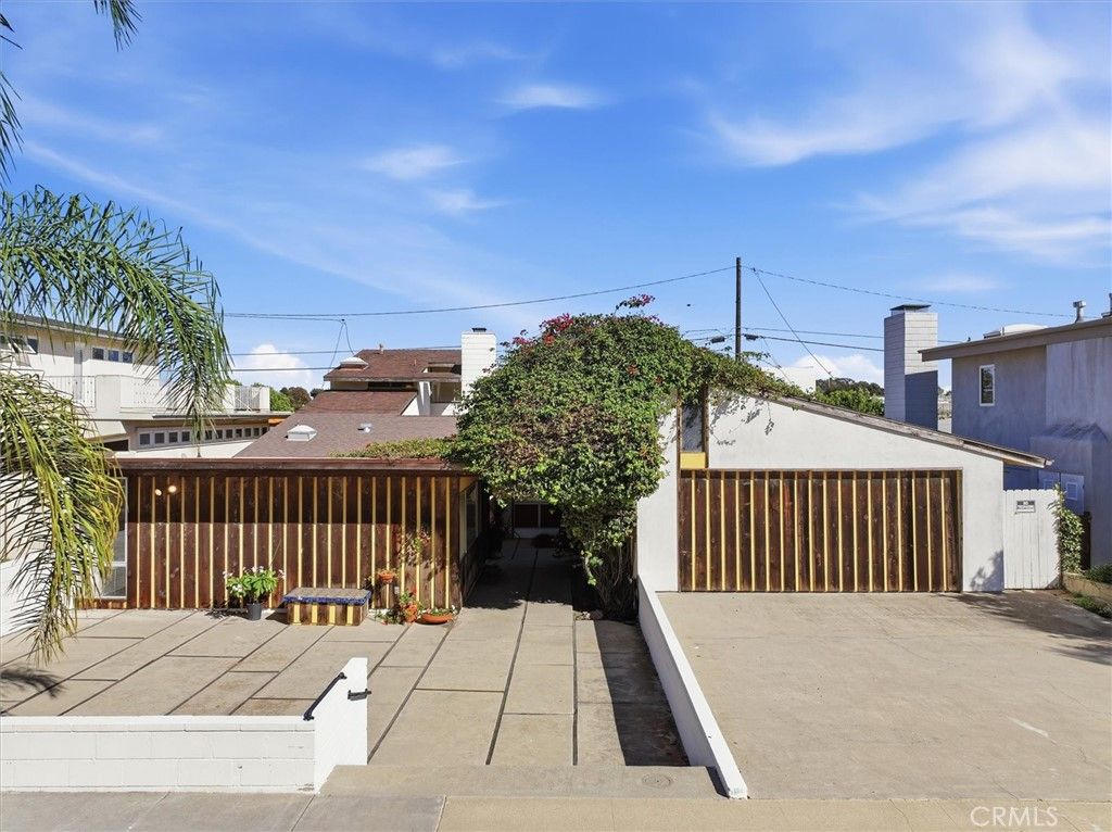 428 S Prospect Avenue, Manhattan Beach, CA 90266 — photo 2