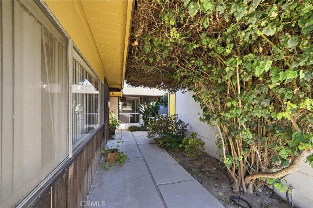 428 S Prospect Avenue, Manhattan Beach, CA 90266 — photo 4