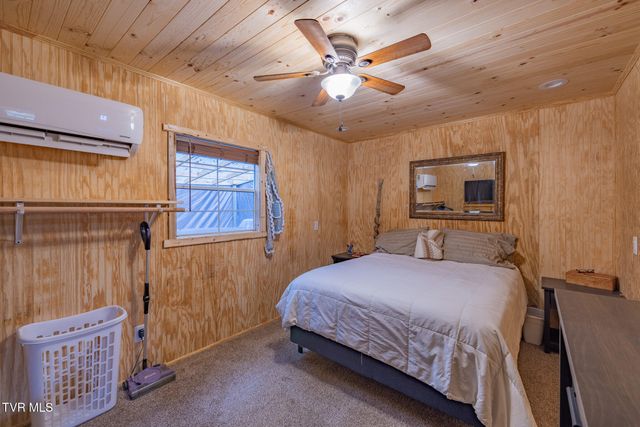 4966 Old Asheville Highway, Flag Pond, TN 37657