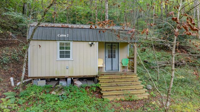 4966 Old Asheville Highway, Flag Pond, TN 37657