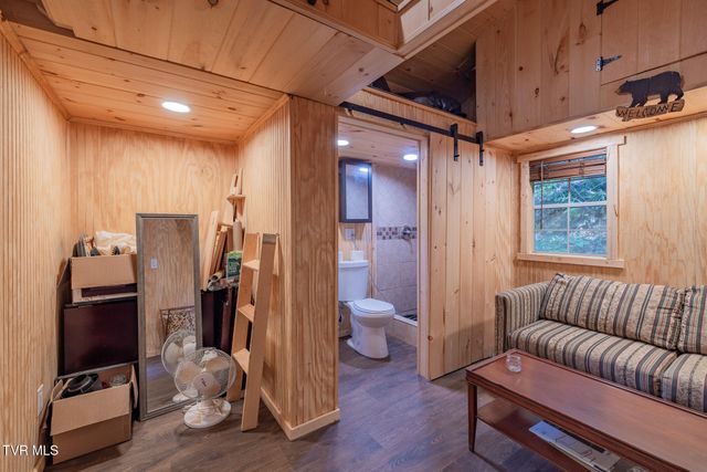 4966 Old Asheville Highway, Flag Pond, TN 37657