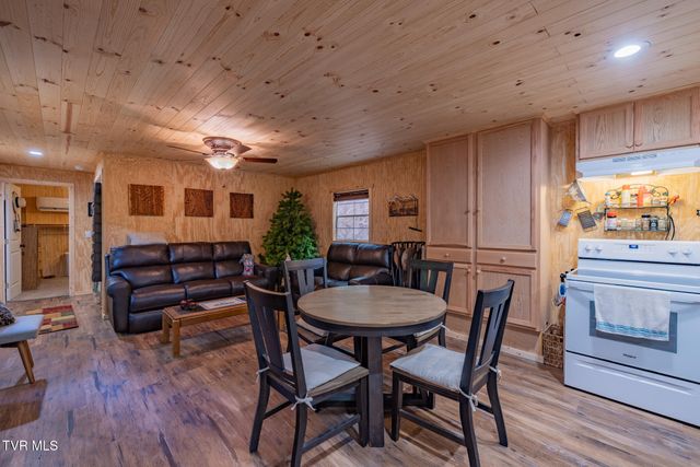 4966 Old Asheville Highway, Flag Pond, TN 37657