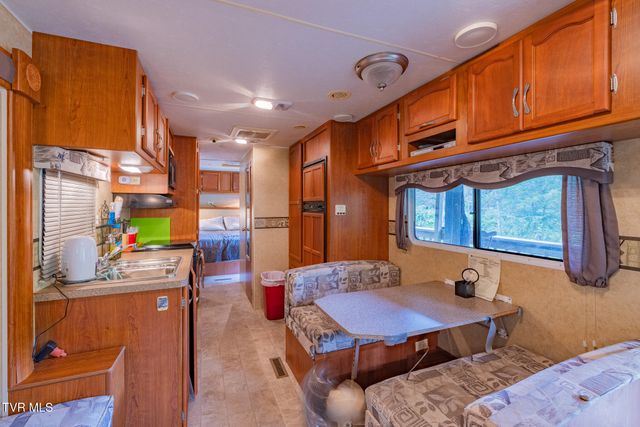 4966 Old Asheville Highway, Flag Pond, TN 37657