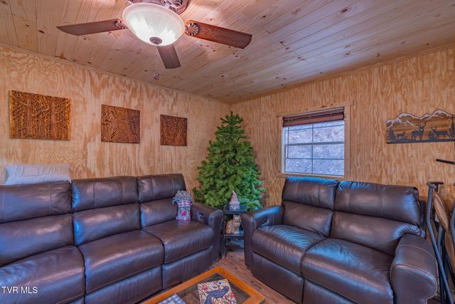 4966 Old Asheville Highway, Flag Pond, TN 37657