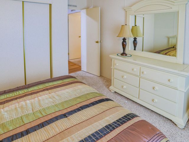 6092 SOUTHERN OAKS DRIVE SE, Winter Haven, FL 33884