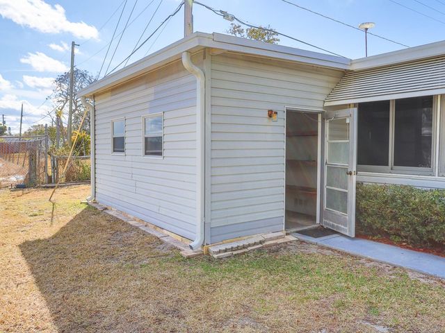 6092 SOUTHERN OAKS DRIVE SE, Winter Haven, FL 33884