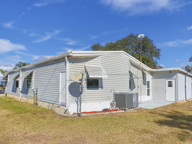 6092 SOUTHERN OAKS DRIVE SE, Winter Haven, FL 33884