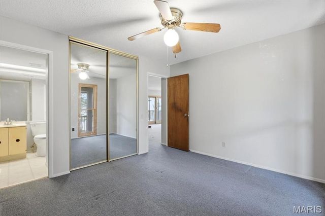 2181 Cherrycove Court, Maryland Heights, MO 63043