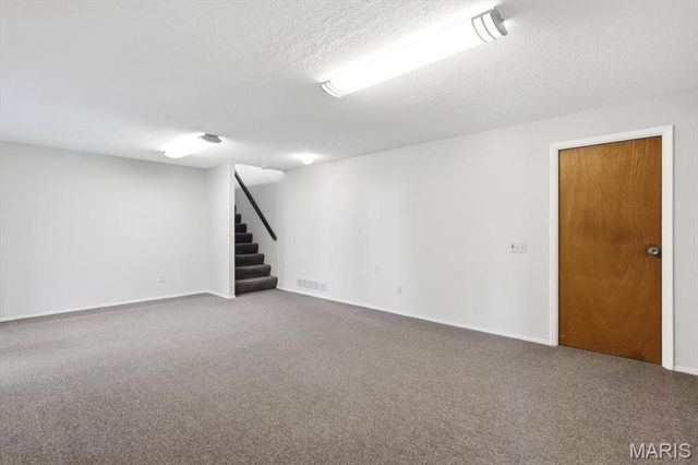 2181 Cherrycove Court, Maryland Heights, MO 63043