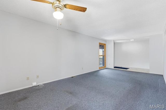 2181 Cherrycove Court, Maryland Heights, MO 63043