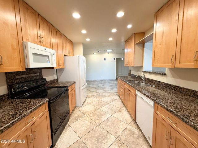 710 E Hermosa Drive, Tempe, AZ 85282