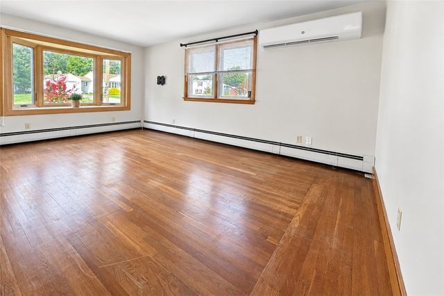 156 Pawtuxet Terrace, West Warwick, RI 02893