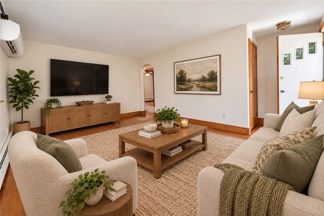 156 Pawtuxet Terrace, West Warwick, RI 02893