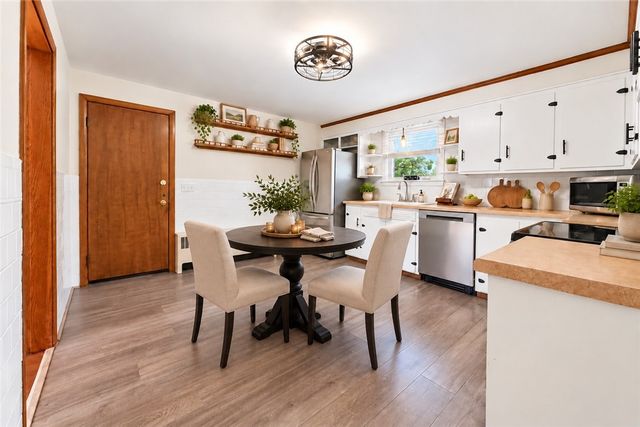 156 Pawtuxet Terrace, West Warwick, RI 02893