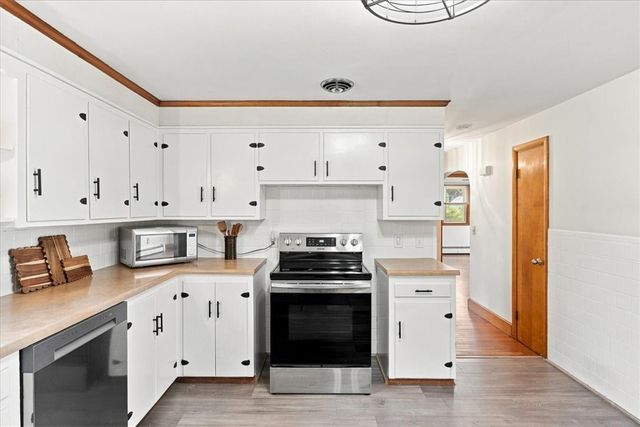 156 Pawtuxet Terrace, West Warwick, RI 02893