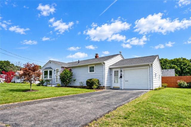 156 Pawtuxet Terrace, West Warwick, RI 02893