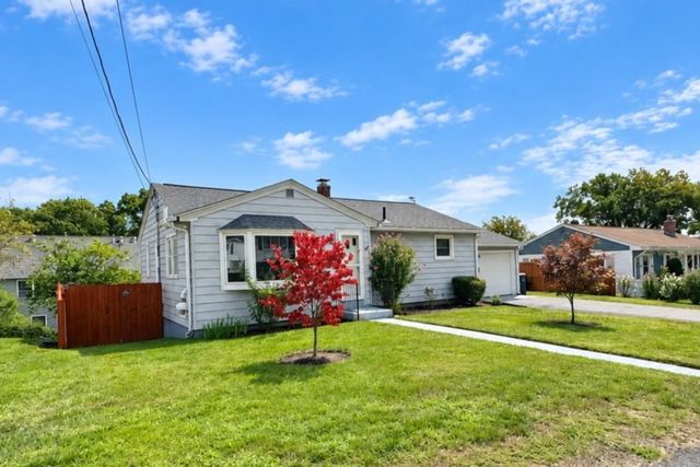 156 Pawtuxet Terrace, West Warwick, RI 02893
