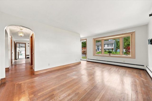 156 Pawtuxet Terrace, West Warwick, RI 02893