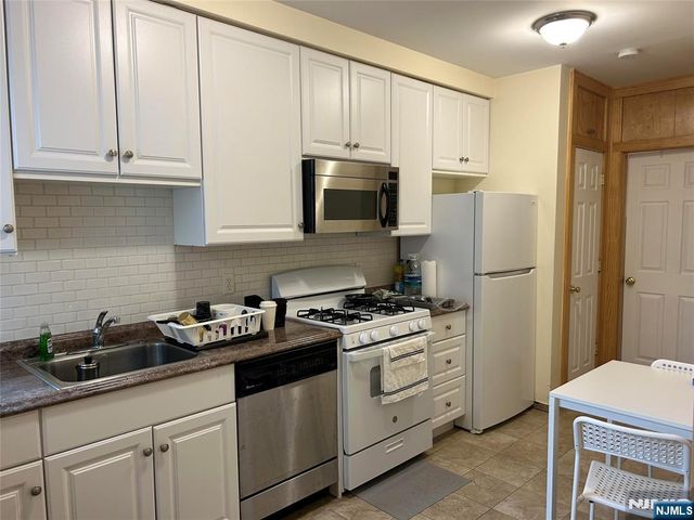 1109 Main Avenue 2, Clifton, NJ 07011