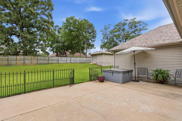 152 Carnelian Drive, Sherwood, AR 72120
