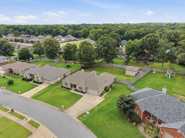 152 Carnelian Drive, Sherwood, AR 72120