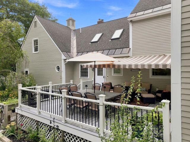 9 Rosewell Road, Bedford, NH 03110