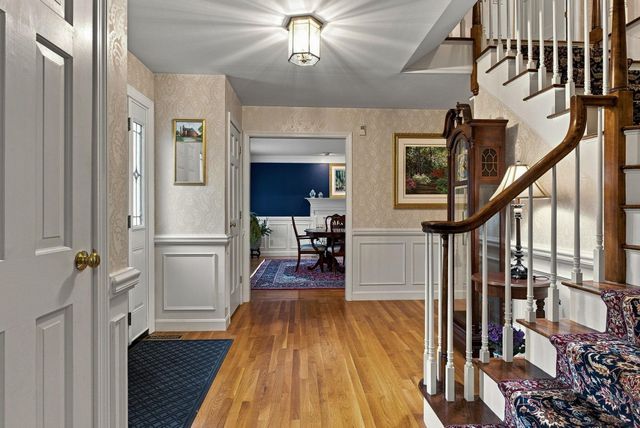 9 Rosewell Road, Bedford, NH 03110