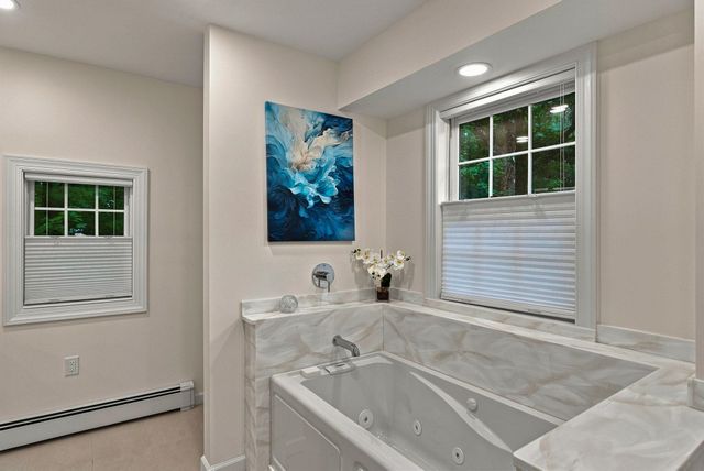 9 Rosewell Road, Bedford, NH 03110