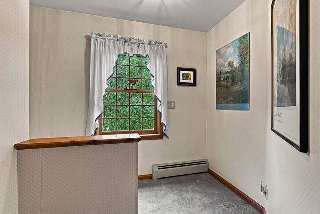 9 Rosewell Road, Bedford, NH 03110