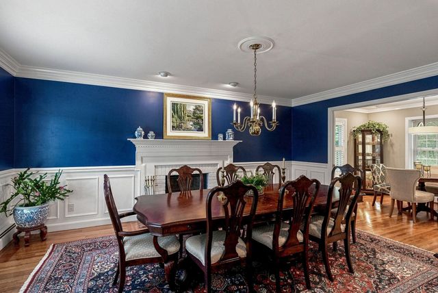 9 Rosewell Road, Bedford, NH 03110