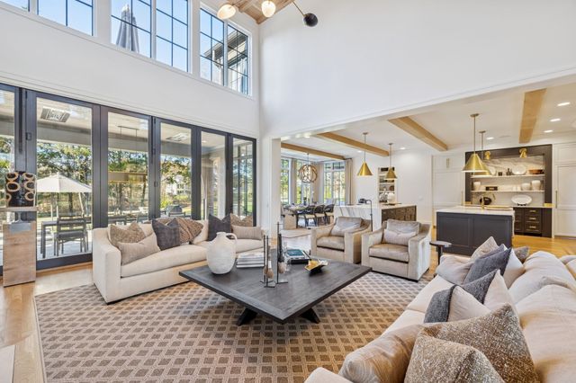 7573 Whiskey Rd, College Grove, TN 37046