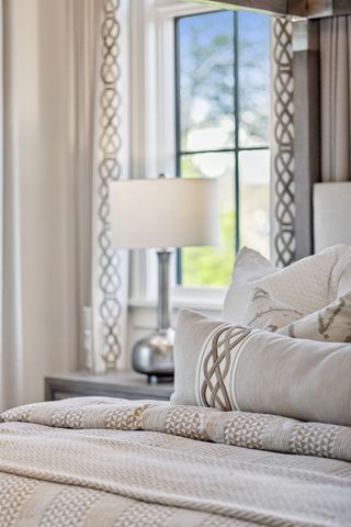 7573 Whiskey Rd, College Grove, TN 37046