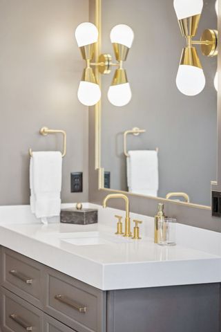 7573 Whiskey Rd, College Grove, TN 37046