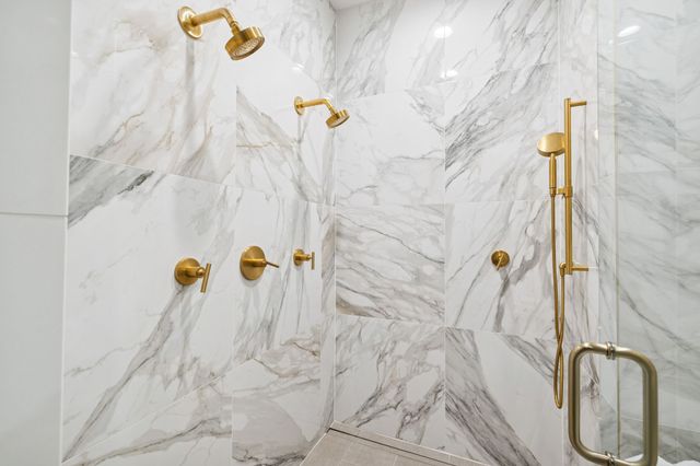 7573 Whiskey Rd, College Grove, TN 37046